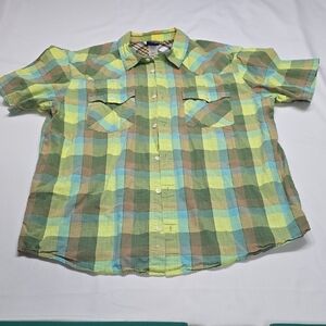 Patagonia Green Plaid Buttom Up Short Sleeve Shirt